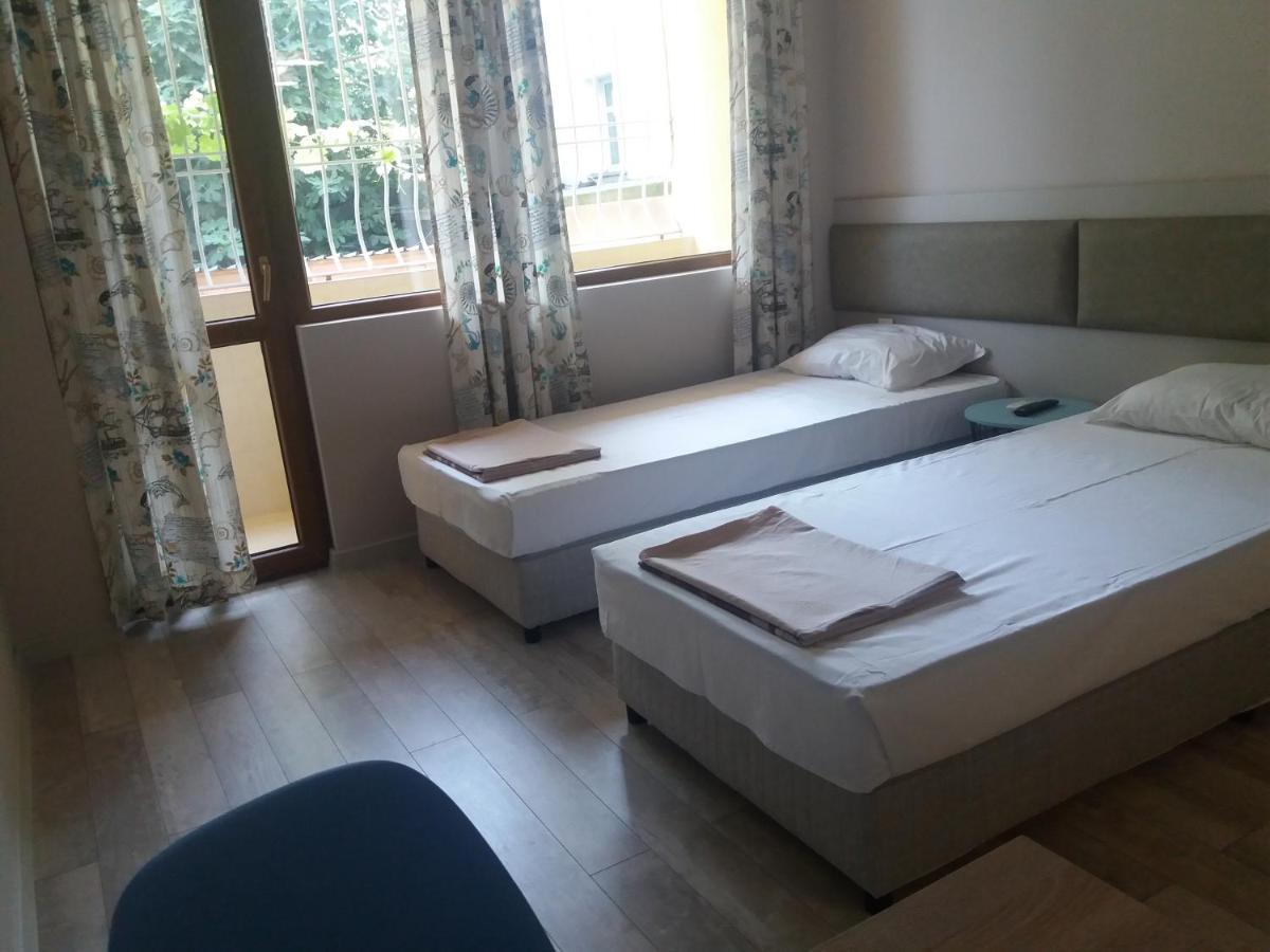 Студио Булаир 1 Appartement Burgas Stad Buitenkant foto